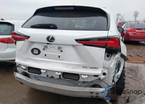 2021 Lexus Nx 300 z USA, uszkodzony, nr VIN JTJDARDZXM5026509